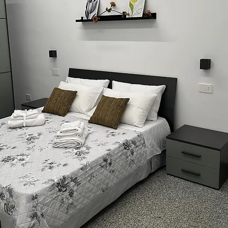 Daisy White Апартаменты Бернальда